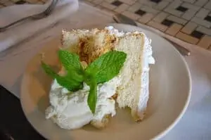 ALABAMA Slice of lane cake courtesy of wikimedia 1
